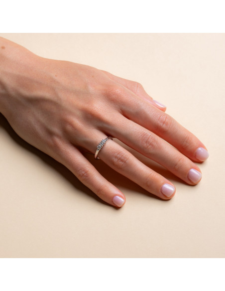 Anello Trilogy Oro Bianco 18kt Diamanti AN825041