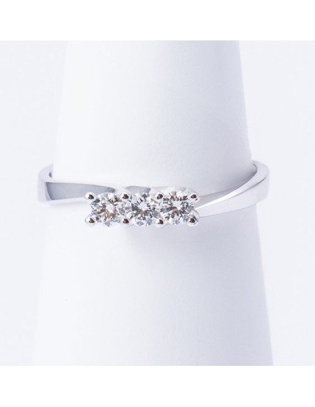 Anello Trilogy Oro Bianco 18kt Diamanti AN825042
