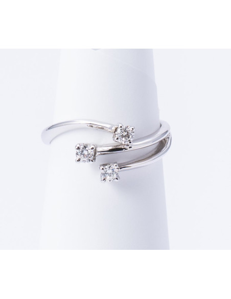 Anello Trilogy Oro Bianco 18kt Diamanti AN825043
