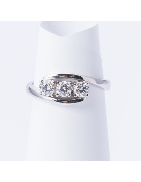 Anello Trilogy Oro Bianco 18kt Diamanti AN825044