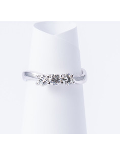 Anello Trilogy Oro Bianco 18kt Diamanti AN825045