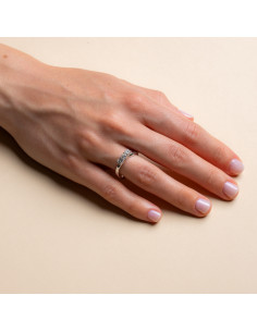 Anello Trilogy Oro Bianco 18kt Diamanti AN825045 2