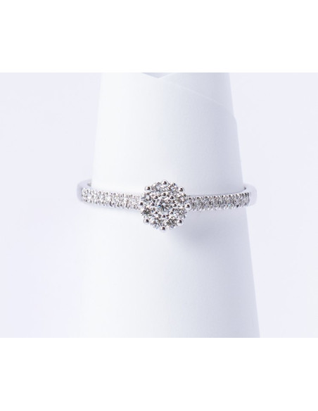 Anello Solitario Oro Bianco 18kt Diamanti AN825047