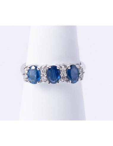 AnelloTrilogy Oro Bianco 18kt Zaffiri Ovali e Diamanti AN825002