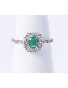 Anello Oro Bianco 18kt Smeraldo Rettangolare e Diamanti AN825014