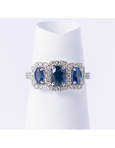 Anello Trilogy Oro Bianco 18kt Zaffiri Ovali e Diamanti AN825019
