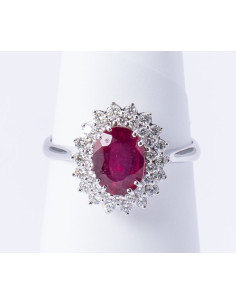 Anello Oro Bianco 18kt Rubino Ovale e Diamanti AN825027
