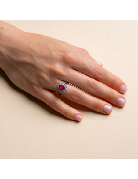 Anello Oro Bianco 18kt Rubino Ovale e Diamanti AN825027