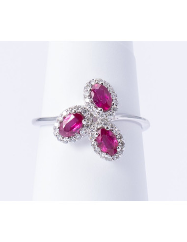 Anello Trilogy Oro Bianco 18kt Rubini Ovali e Diamanti AN825031
