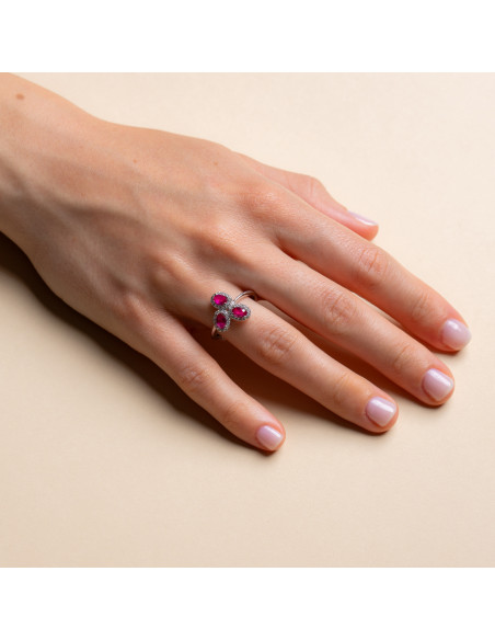 Anello Trilogy Oro Bianco 18kt Rubini Ovali e Diamanti AN825031