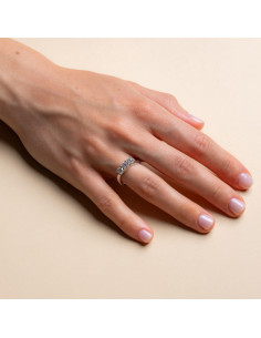 Anello Trilogy Oro Bianco 18kt Diamanti AN825037 2